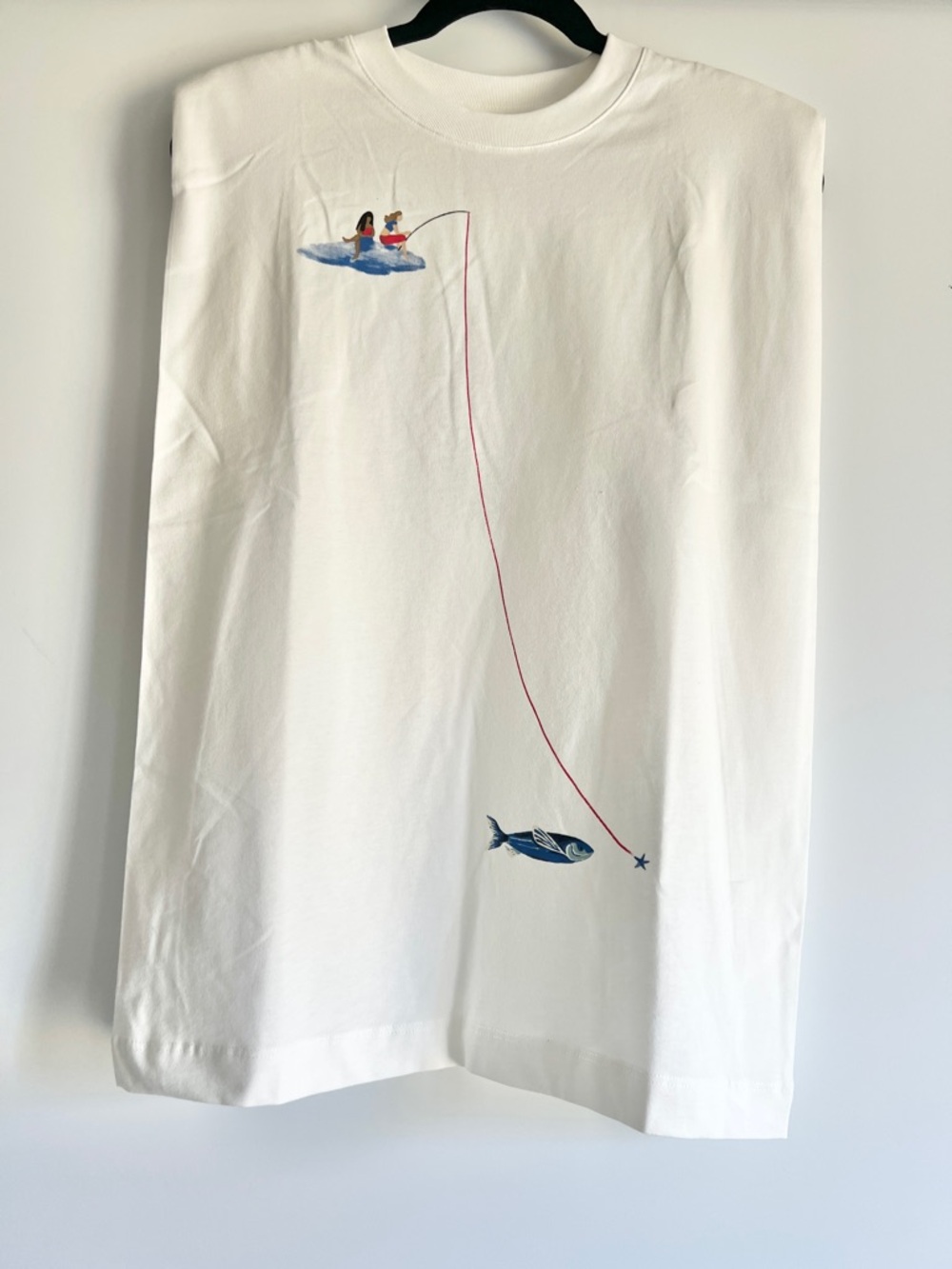 FARM Rio Off-White Fishing Dreams Padded Shoulder T-Shirt Size Medium NWT - Picture 8 of 11